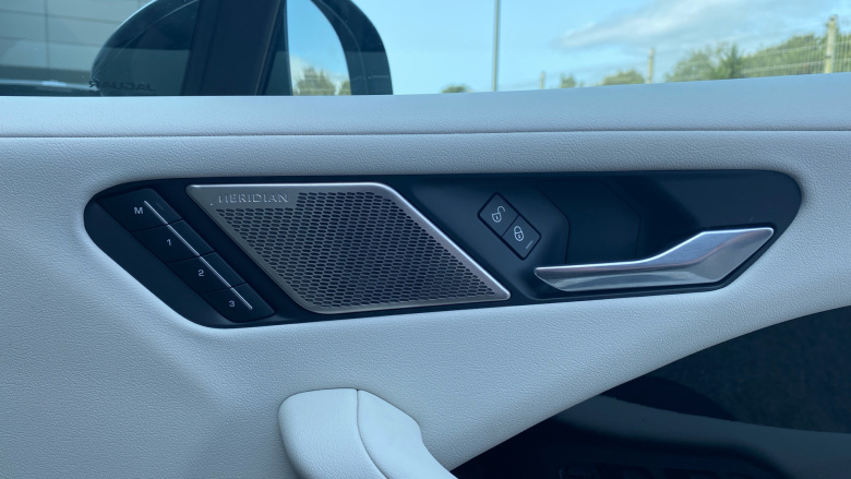 Jaguar I-Pace 294kW EV400 SE 90kWh 5dr Auto Electric Estate